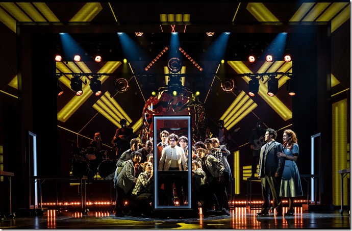 26TOMMY-1-vwqp-superJumbo