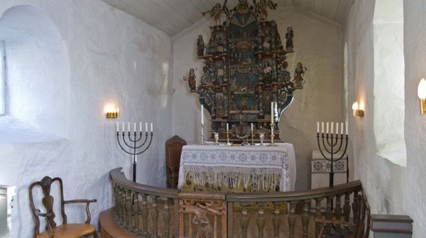 Giske Altar.jpg Giske Altar.